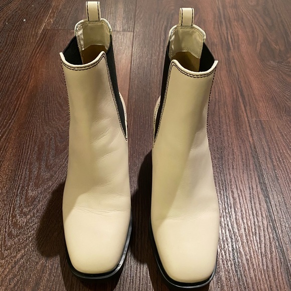 Michael Kors Platform Boots - Picture 2 of 8